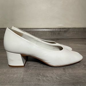 Zara Leather Ballerina Pumps Sz.8 Off White